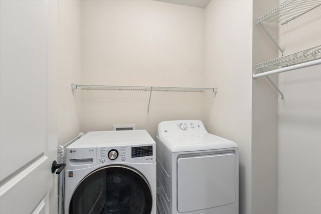 16283 Durango Trail, Lakeville, MN 55044