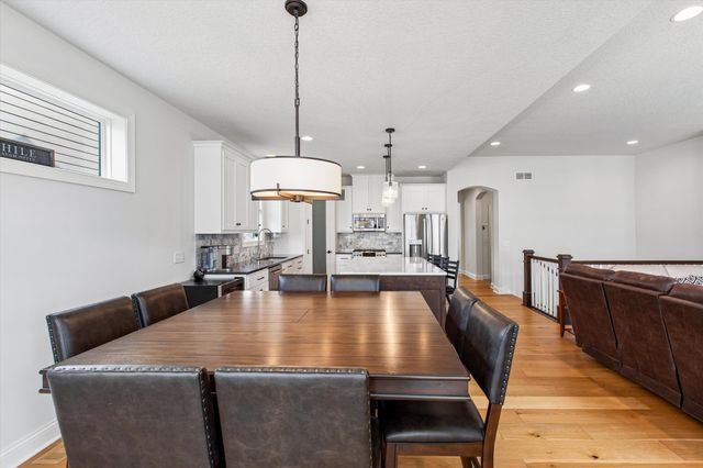 16283 Durango Trail, Lakeville, MN 55044