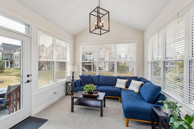 16283 Durango Trail, Lakeville, MN 55044