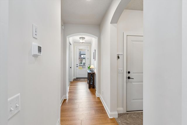 16283 Durango Trail, Lakeville, MN 55044