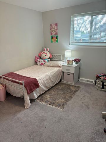 20340 Briarwood Court, Southfield, MI 48076