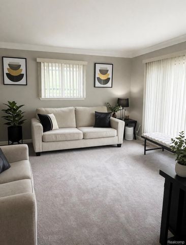 20340 Briarwood Court, Southfield, MI 48076