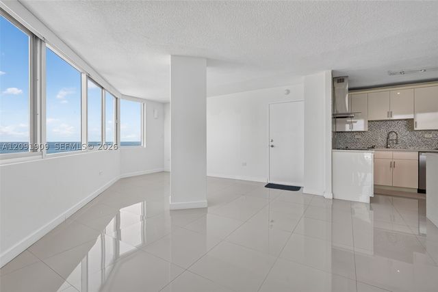 7135 Collins Ave 805, Miami Beach, FL 33141