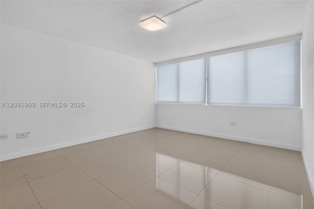 7135 Collins Ave 805, Miami Beach, FL 33141