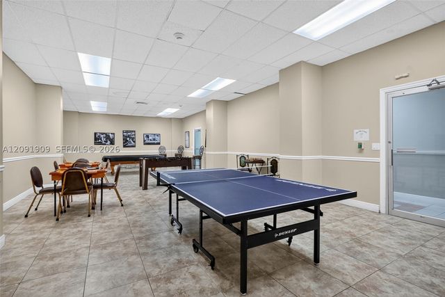 7135 Collins Ave 805, Miami Beach, FL 33141