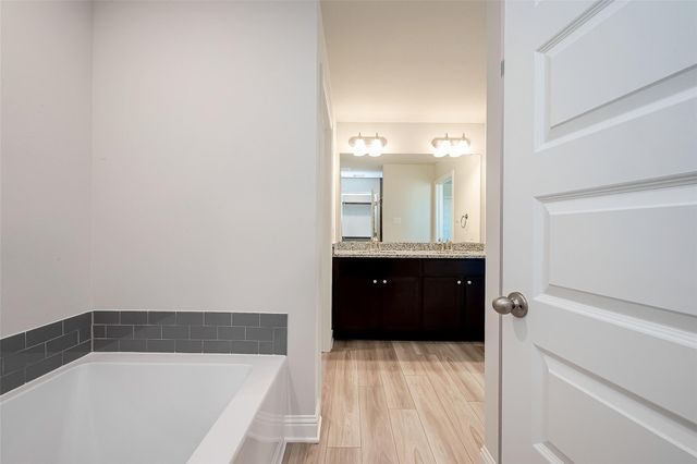 436 Long Beach Bay Dr, Katy, TX 77493
