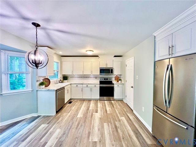 7703 Breaker Point Ct, Chesterfield, VA 23832