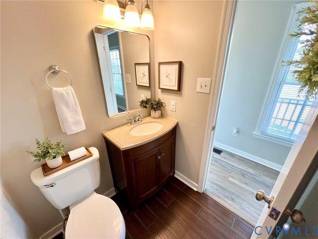 7703 Breaker Point Ct, Chesterfield, VA 23832
