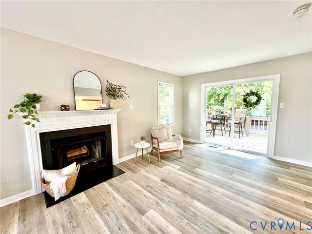 7703 Breaker Point Ct, Chesterfield, VA 23832