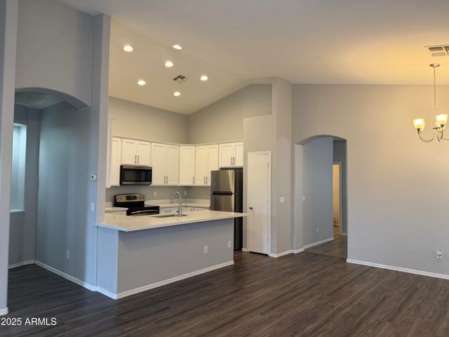 18123 N MADISON Road, Maricopa, AZ 85139