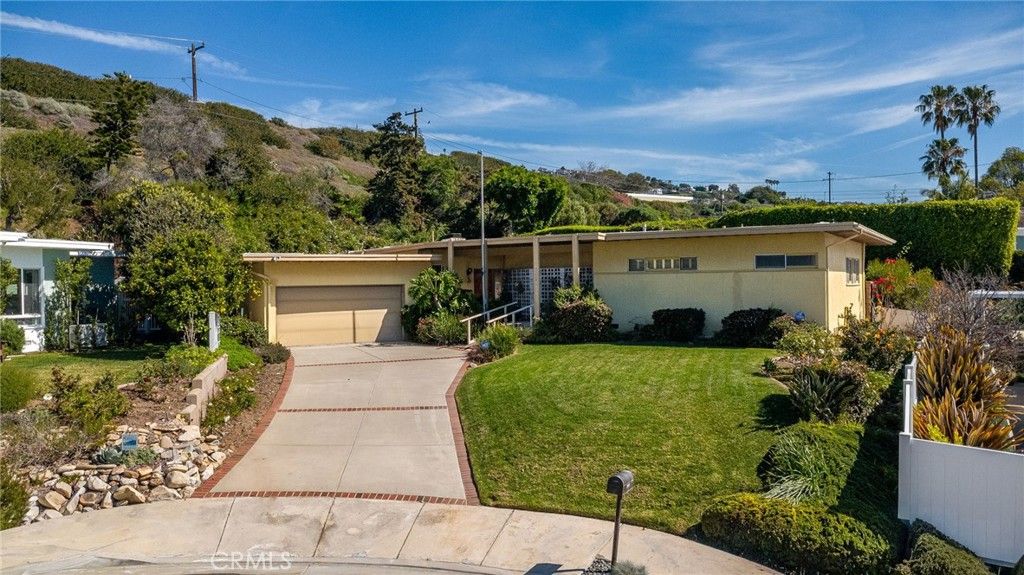 32206 Valor Place, Rancho Palos Verdes, CA 90275