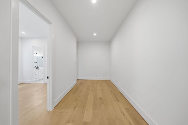 1324 Lawrence Street, Houston, TX 77008