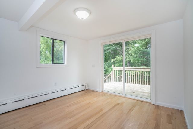 14 Main St Extension, Simsbury, CT 06081