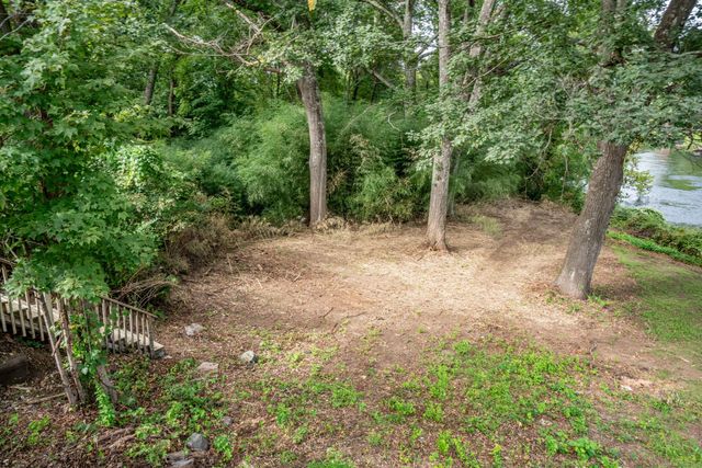 14 Main St Extension, Simsbury, CT 06081