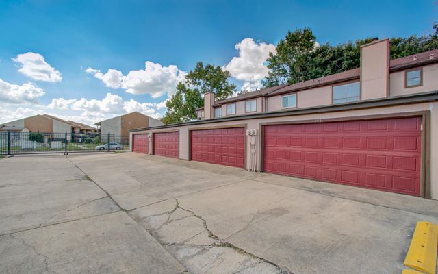 12500 Brookglade Circle 166, Houston, TX 77099