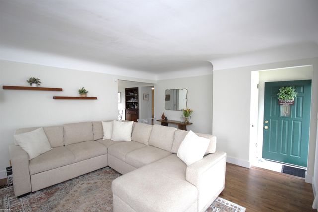 22614 Colony Street, Saint Clair Shores, MI 48080