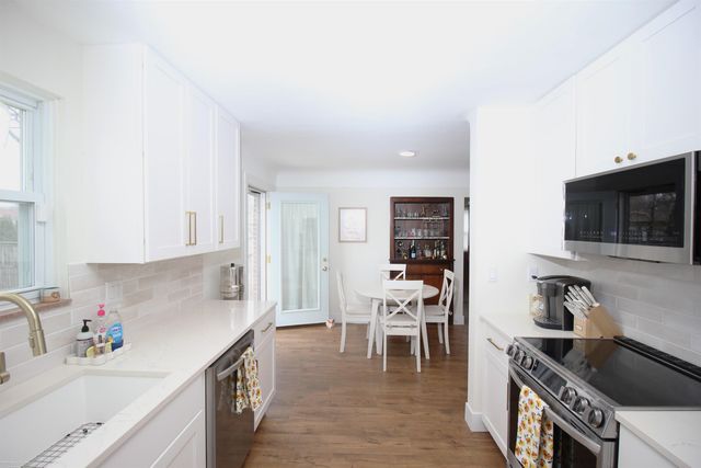 22614 Colony Street, Saint Clair Shores, MI 48080