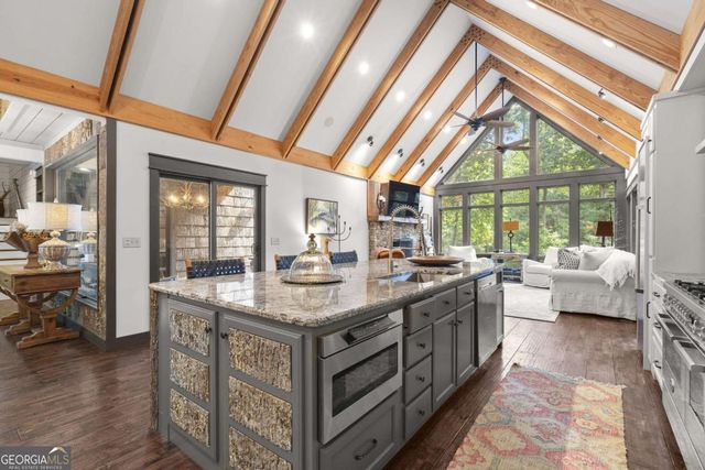 530 Burleson Road, Ellijay, GA 30536