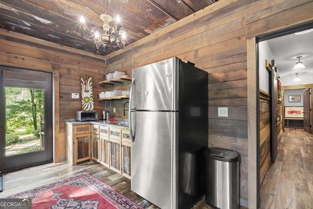 530 Burleson Road, Ellijay, GA 30536