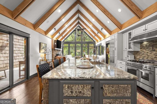 530 Burleson Road, Ellijay, GA 30536