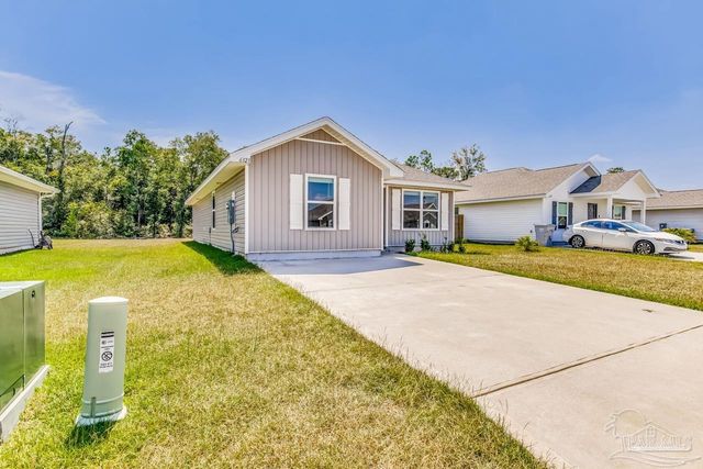 6323 June Bug Dr, Milton, FL 32583