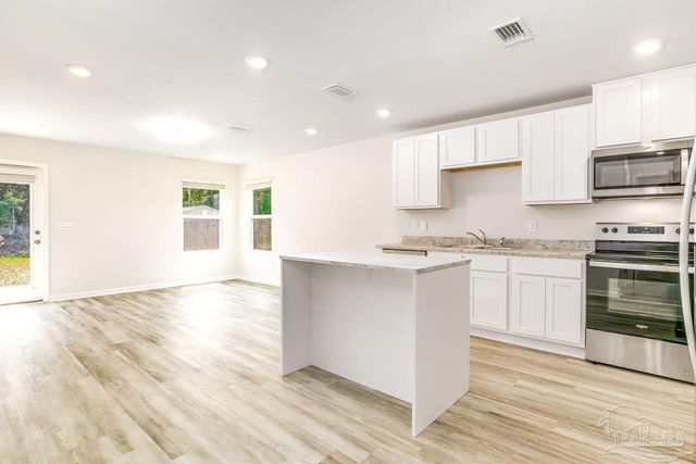 6323 June Bug Dr, Milton, FL 32583