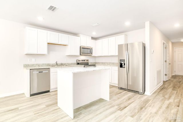 6323 June Bug Dr, Milton, FL 32583