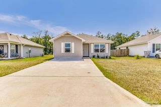 6323 June Bug Dr, Milton, FL 32583