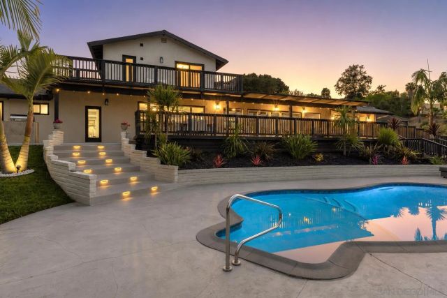 521 Rancho Camino, Fallbrook, CA 92028