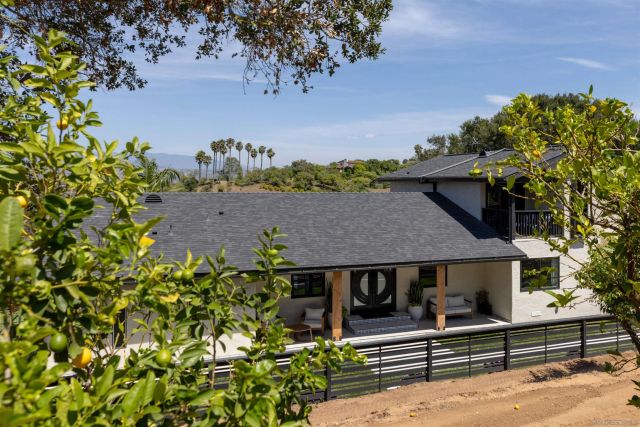 521 Rancho Camino, Fallbrook, CA 92028