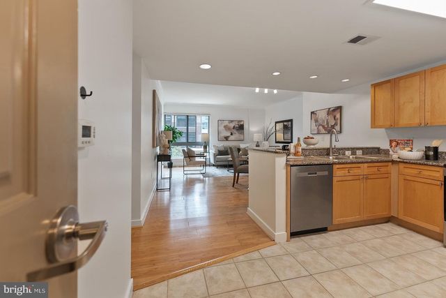 777 7TH ST NW #320, Washington, DC 20001