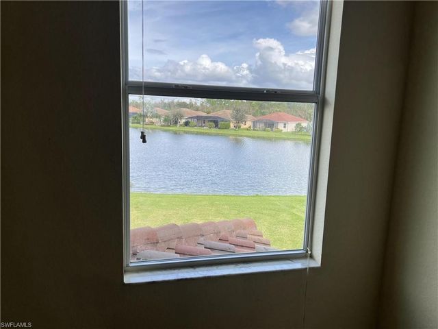 3576 Valle Santa CIR, Cape Coral, FL 33909