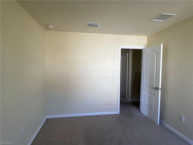 3576 Valle Santa CIR, Cape Coral, FL 33909