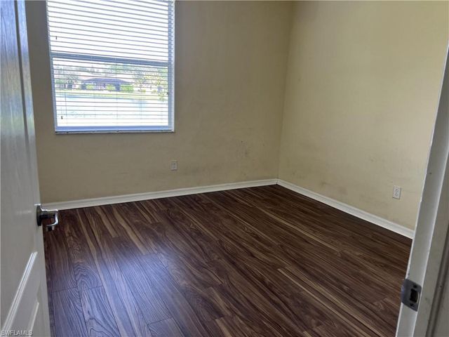 3576 Valle Santa CIR, Cape Coral, FL 33909