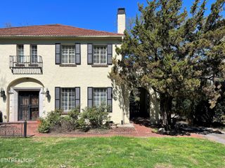 4039 Kingston Pike 1, Knoxville, TN 37919