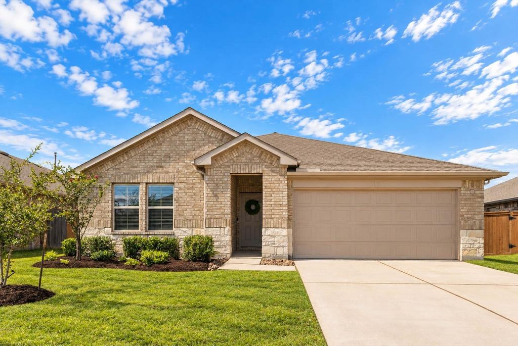 15303 Dinnet Berm Drive, Humble, TX 77346