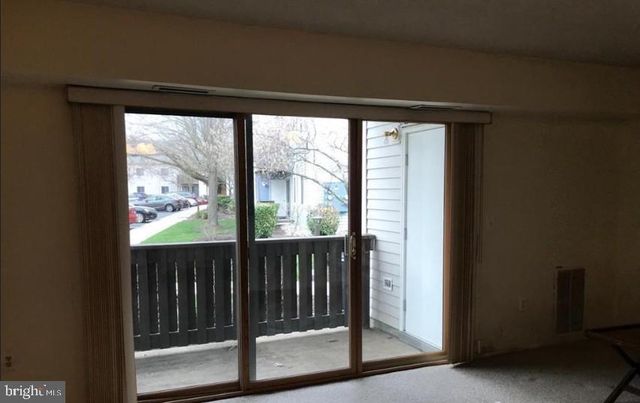 1105 ASPEN DR, Plainsboro, NJ 08536
