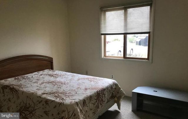 1105 ASPEN DR, Plainsboro, NJ 08536