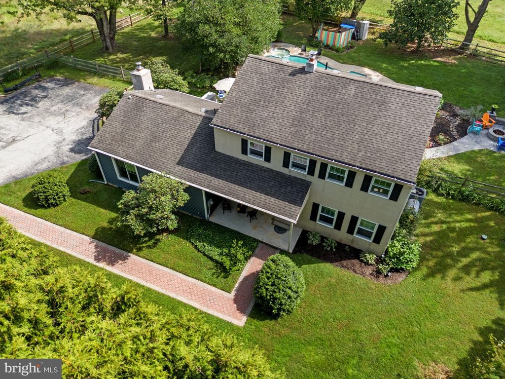 3 CAMPBELL PL, PHOENIXVILLE, PA 19460 — photo 2