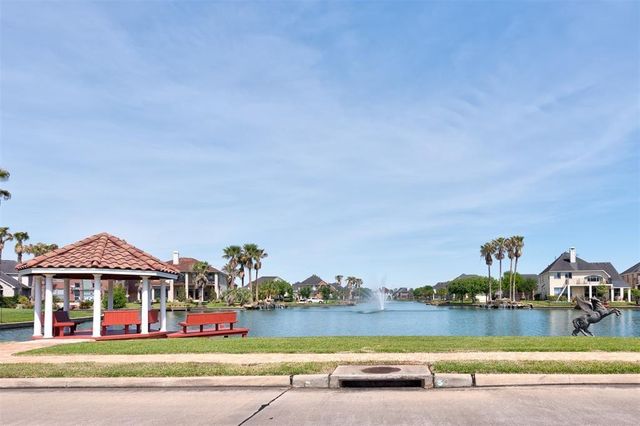14426 Castlemaine Court, Sugar Land, TX 77498