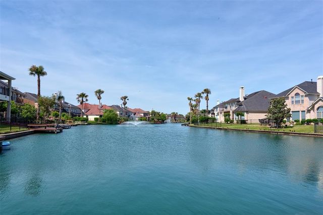 14426 Castlemaine Court, Sugar Land, TX 77498