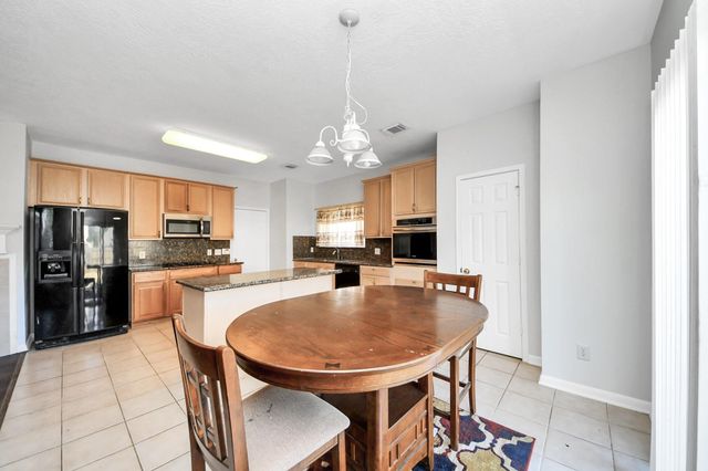 5519 Gatesprings Lane, Sugar Land, TX 77479