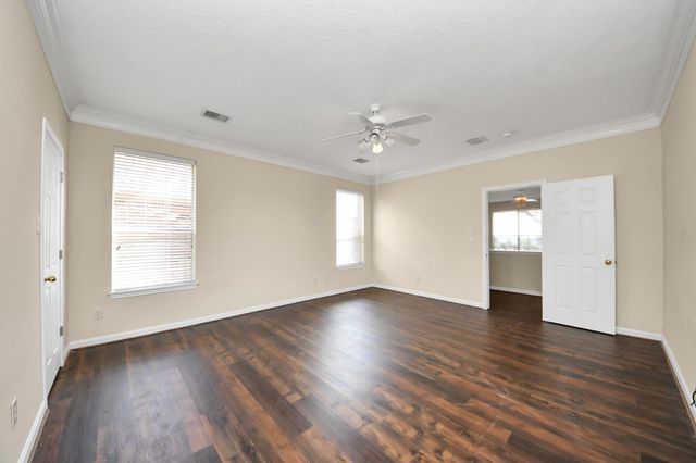 5519 Gatesprings Lane, Sugar Land, TX 77479