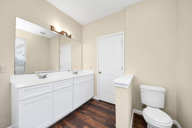 5519 Gatesprings Lane, Sugar Land, TX 77479