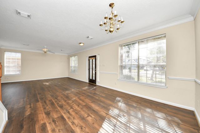 5519 Gatesprings Lane, Sugar Land, TX 77479