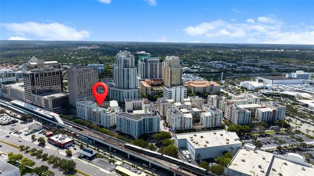 7266 SW 88th St A403, Miami, FL 33156