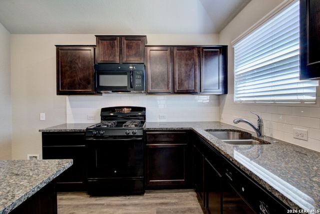 5234 Blue Ivy, Bulverde, TX 78163