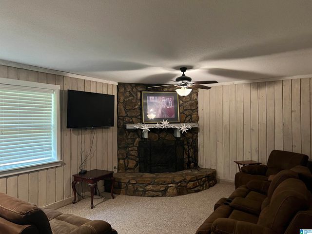 2021 EASTBROOK DRIVE, Trussville, AL 35173