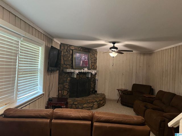 2021 EASTBROOK DRIVE, Trussville, AL 35173