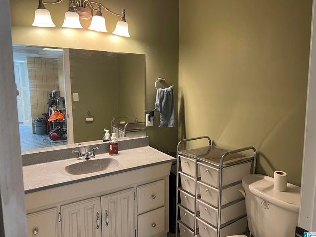 2021 EASTBROOK DRIVE, Trussville, AL 35173
